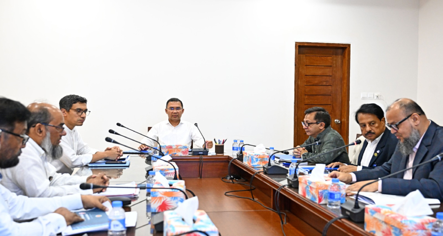 প্রধানমন্ত্রীর সভাপতিত্বে ‘বন্ধ কলকারখানা চালু ও ব্যবস্থাপনা’ সংক্রান্ত সভা অনুষ্ঠিত