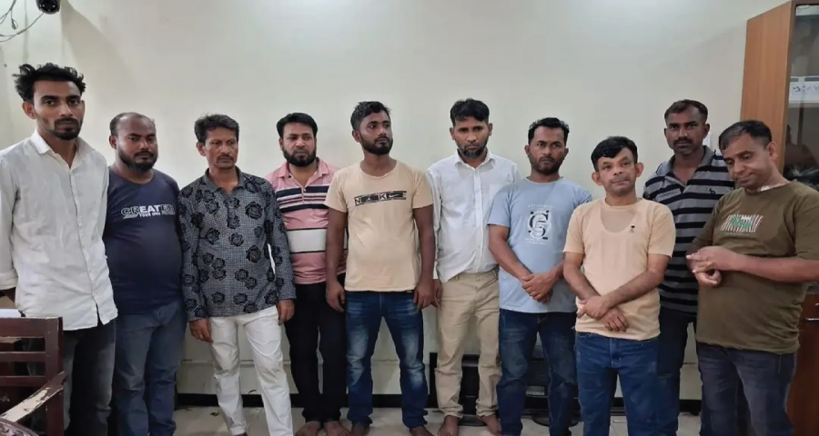 মোহাম্মদপুরে কার্যক্রম নিষিদ্ধ আ.লীগের মিছিলের চেষ্টা, আটক ১০