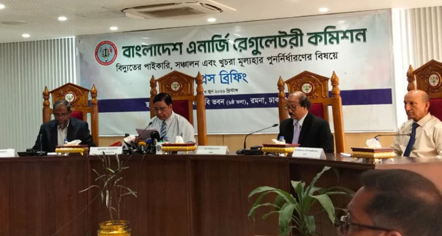 পাইকারি ও গ্রাহক পর্যায়ে বাড়ল বিদ্যুতের দাম
