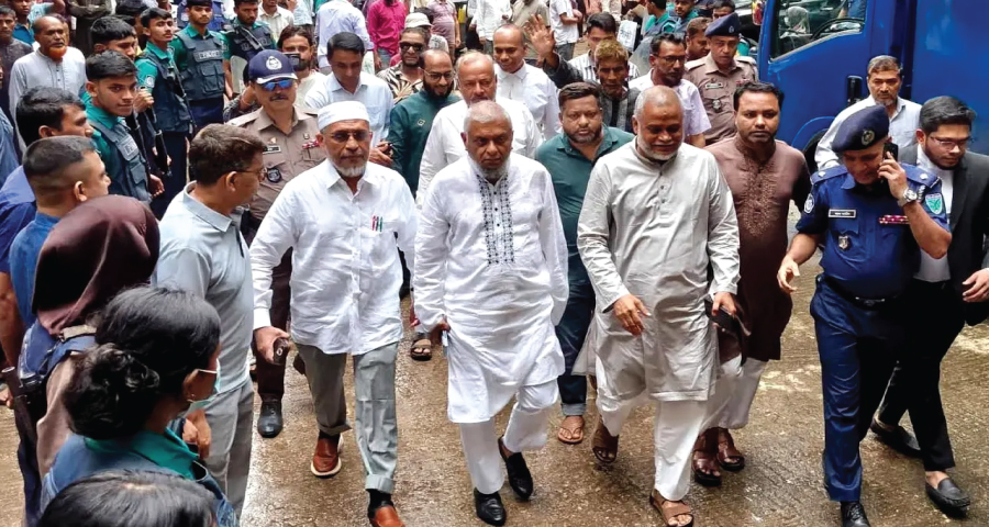 সুরঞ্জিত সেন হত্যাচেষ্টা মামলায় আরিফুল-বাবর-গউছসহ খালাস ৮