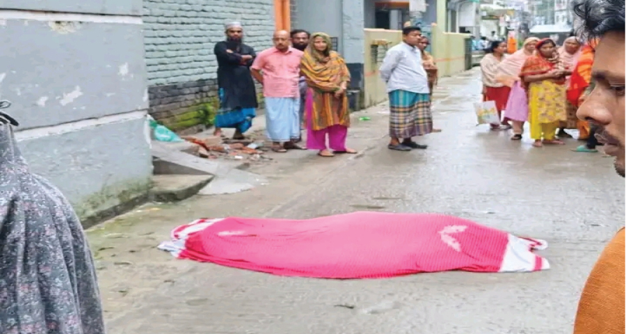 পরীক্ষার দিন সকালে বহুতল ভবন থেকে লাফ দিলেন এইচএসসি পরীক্ষার্থী
