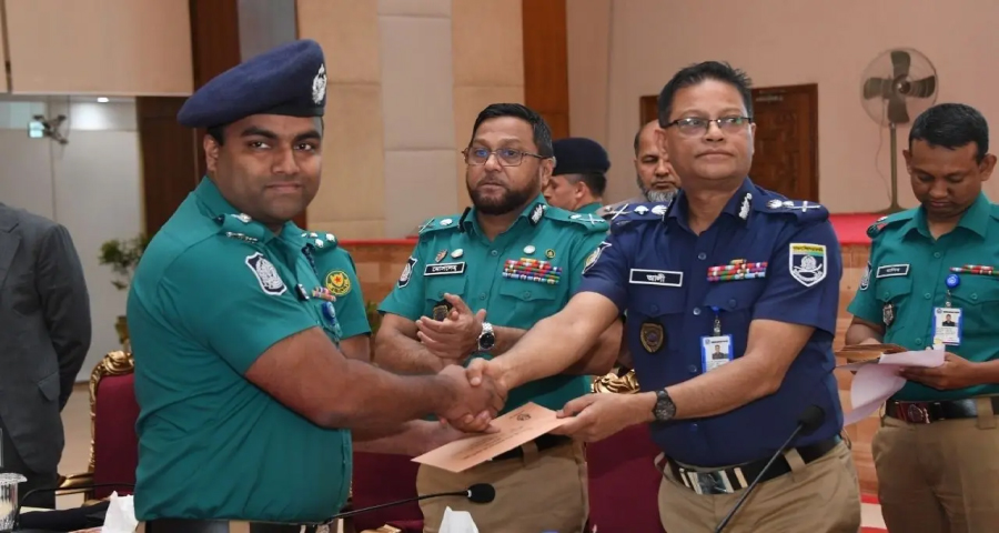 ডিএমপির জুলাইয়ের সেরা মিরপুর বিভাগ, শ্রেষ্ঠ থানাও মিরপুর
