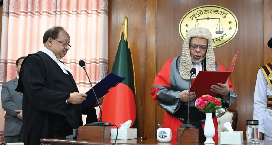 শপথ নিলেন আপিল বিভাগের নবনিযুক্ত বিচারপতি হাবিবুল গনি