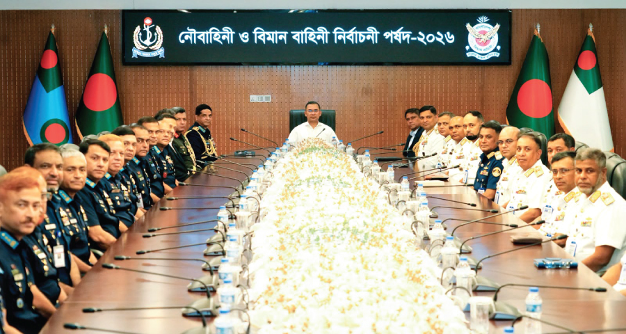 স্বাধীনতা-সার্বভৌমত্ব রক্ষায় নৌ ও বিমানবাহিনীর অবদান স্মরণ প্রধানমন্ত্রীর