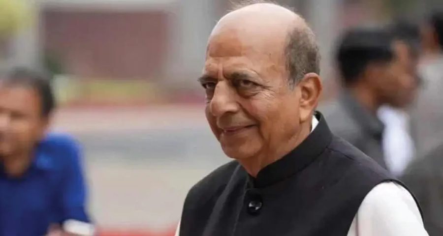 কী বার্তা দি‌তে হঠাৎ দি‌ল্লি গে‌লেন দীনেশ ত্রিবেদী?