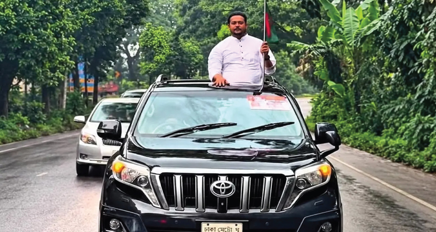 ‘সেই গাড়ি’ নিয়ে শোডাউনের ঘোষণা পাটওয়ারীর