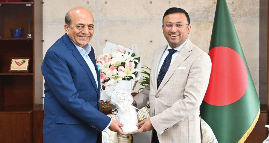 প্রধানমন্ত্রীর ভারত সফর নিয়ে তাড়াহুড়োর প্রয়োজন নেই: দীনেশ ত্রিবেদী