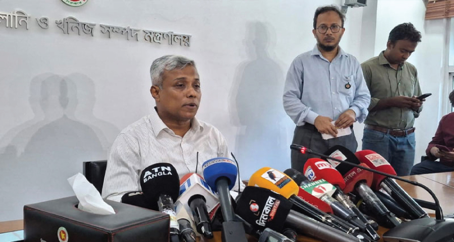 জ্বালানি তেলের দাম বাড়ানো ছাড়া বিকল্প ছিল না: প্রতিমন্ত্রী