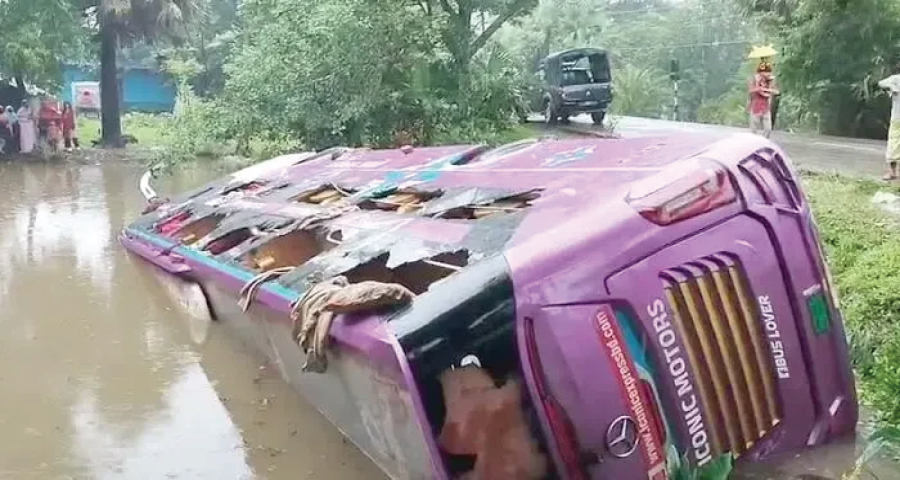 ৪১ ডাবল ডেকার স্লিপার বাসের নিবন্ধন স্থগিত