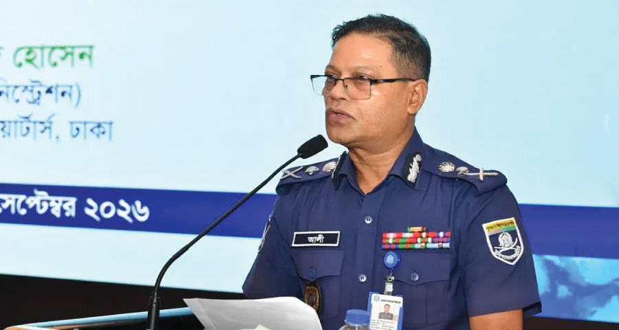 মোবাইলের অতিরিক্ত আসক্তি নেশাজাত দ্রব্যের মতোই ক্ষতিকর : আইজিপি