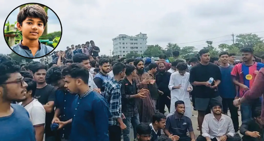 অপ্রতিম হত্যার বিচার দাবিতে ঢাকা-চট্টগ্রাম মহাসড়ক অবরোধ