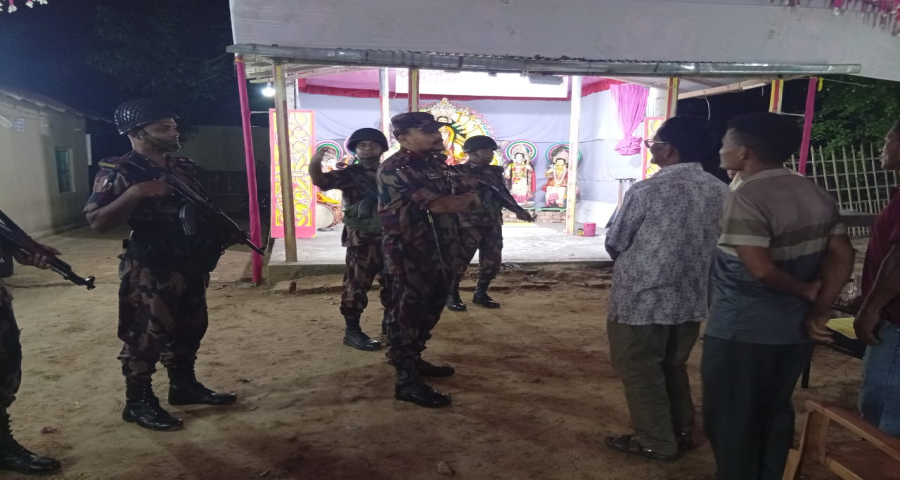 দুর্গাপূজার নিরাপত্তায় সীমান্তে ১২ প্লাটুন বিজিবি মোতায়েনের পরিকল্পনা