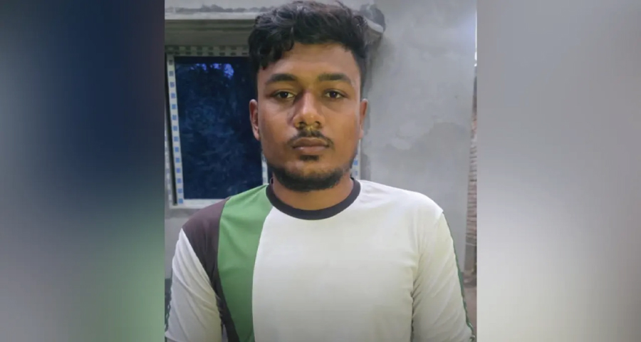প্রধানমন্ত্রীর রাজশাহী সফর নিয়ে ‘স্নাইপার’ মন্তব্য, যুবক আটক